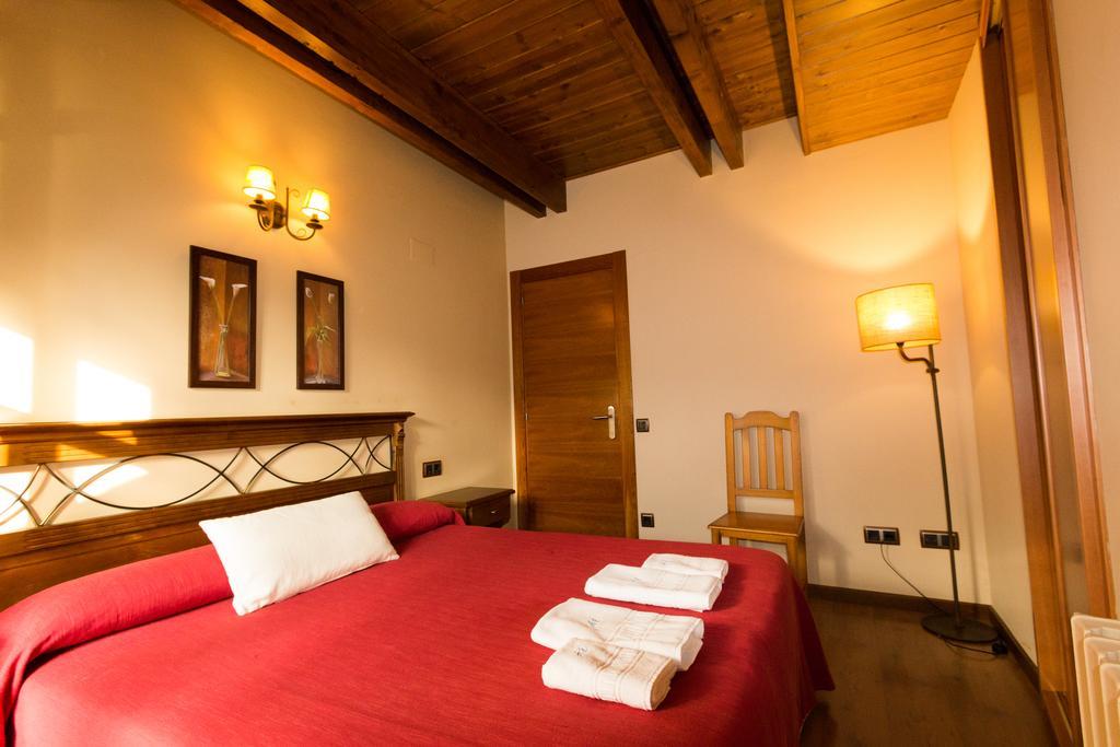 Apartamentos Casa Lavedan Tramacastilla de Tena Exterior foto