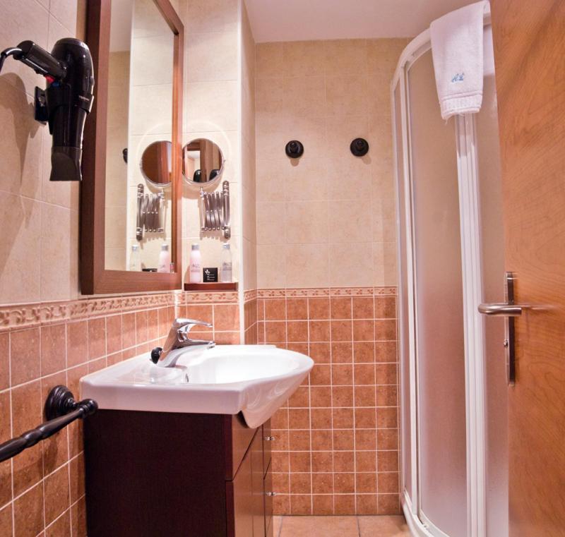 Apartamentos Casa Lavedan Tramacastilla de Tena Zimmer foto